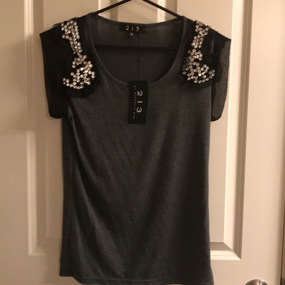 213 embellished tank. M. NWT.